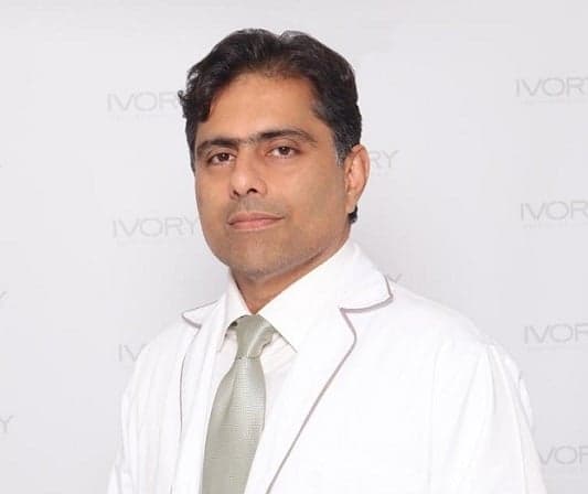 Dr. Oro, General Practitioner at Ivory Aesthetics Clinic